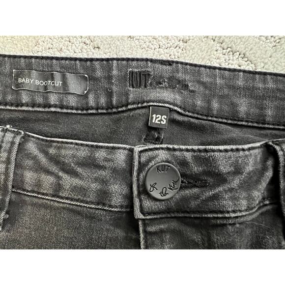 Kut From the Kloth 12 Short Fray Hem 12S 12P Baby Bootcut JEAN Black Distressed - Picture 7 of 9